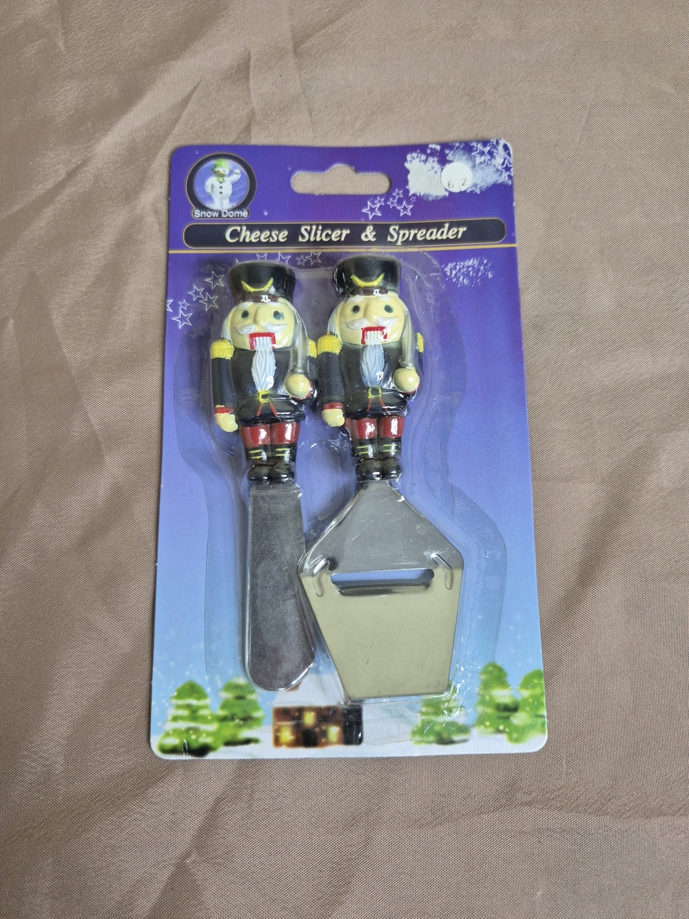 NIB Snow Dome Christmas Nutcracker Cheese Slicer & Spreader Set